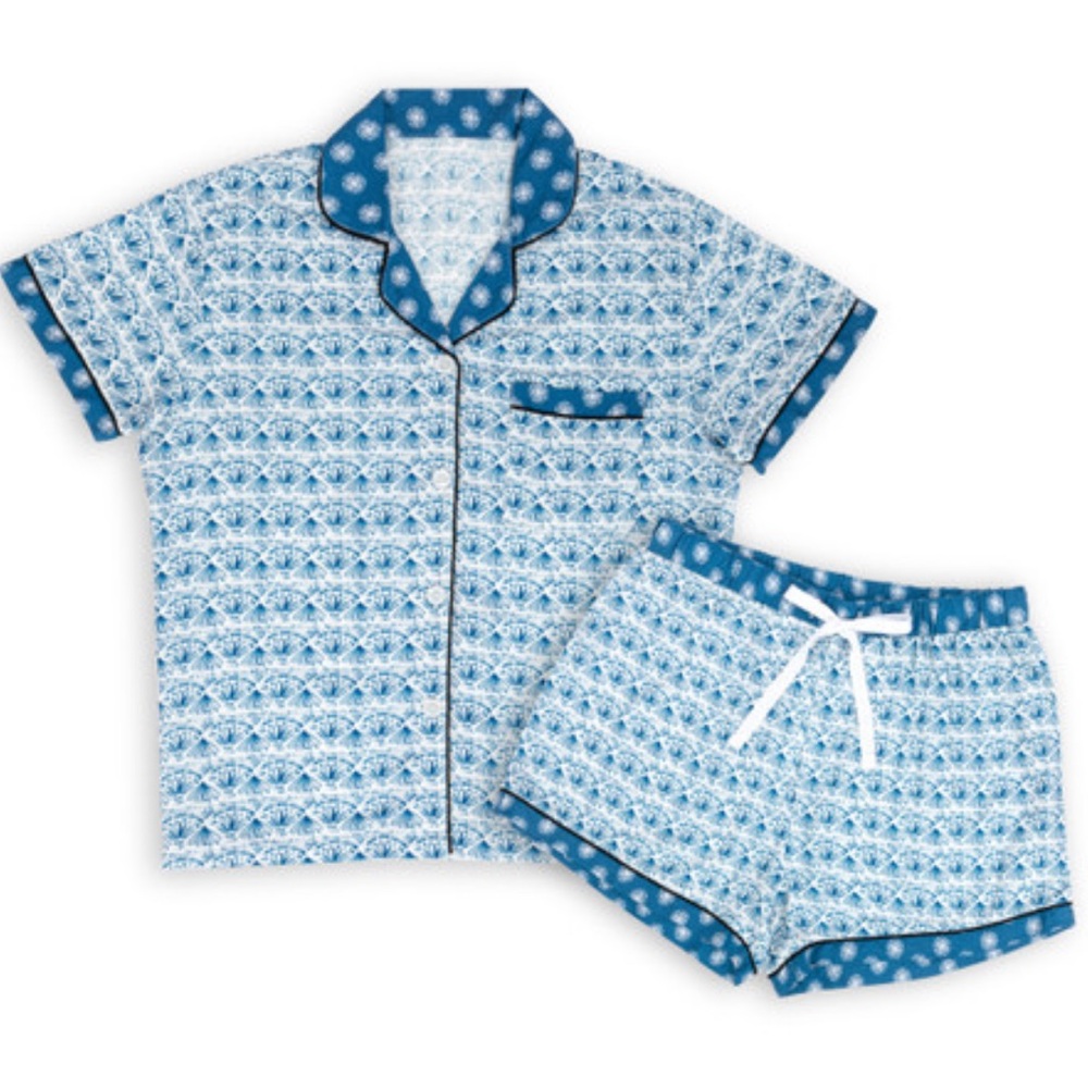 DEMDACO Comfort Collection Short Sleeve & Shorts PJ Set in Indigo Mosaic — L